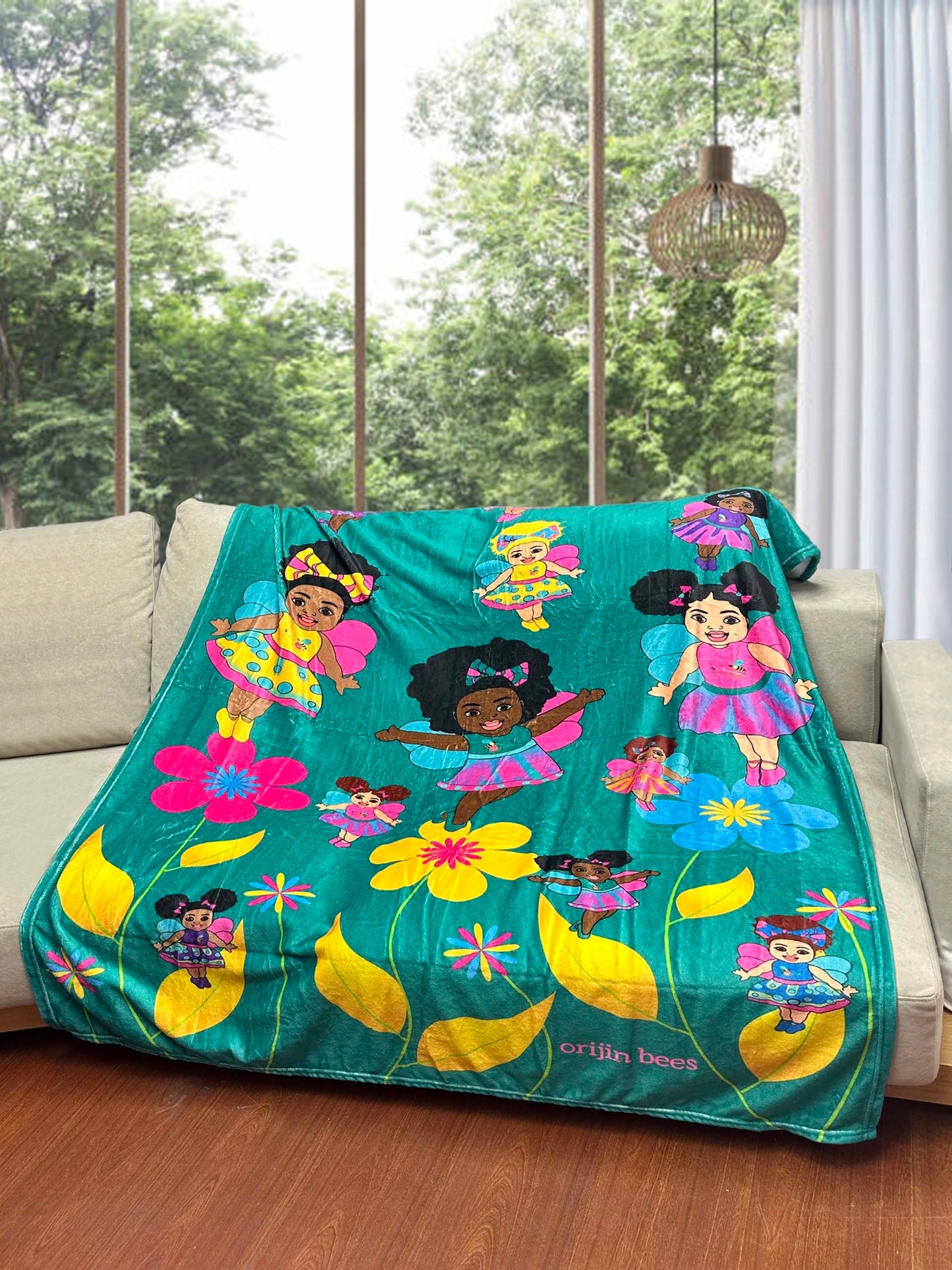 Cuddle Bees Plush Throw Blanket